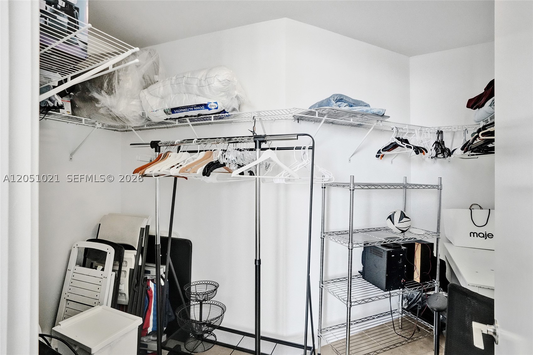TRUMP ROYALE CONDO - Residential