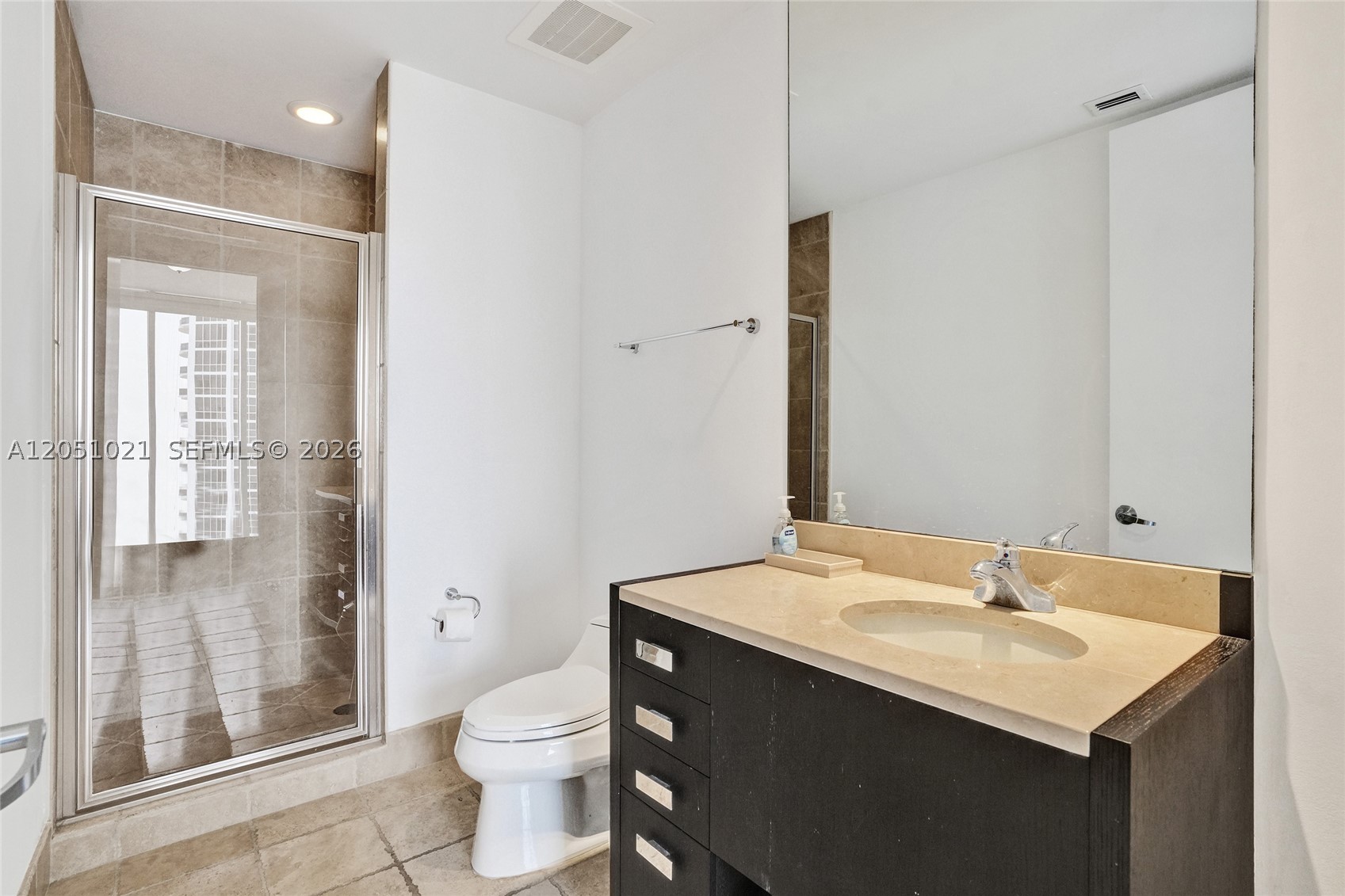 TRUMP ROYALE CONDO - Residential