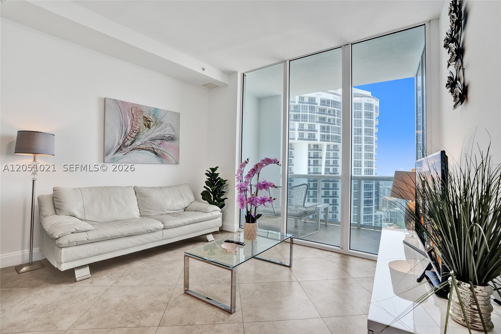 TRUMP ROYALE CONDO - Residential