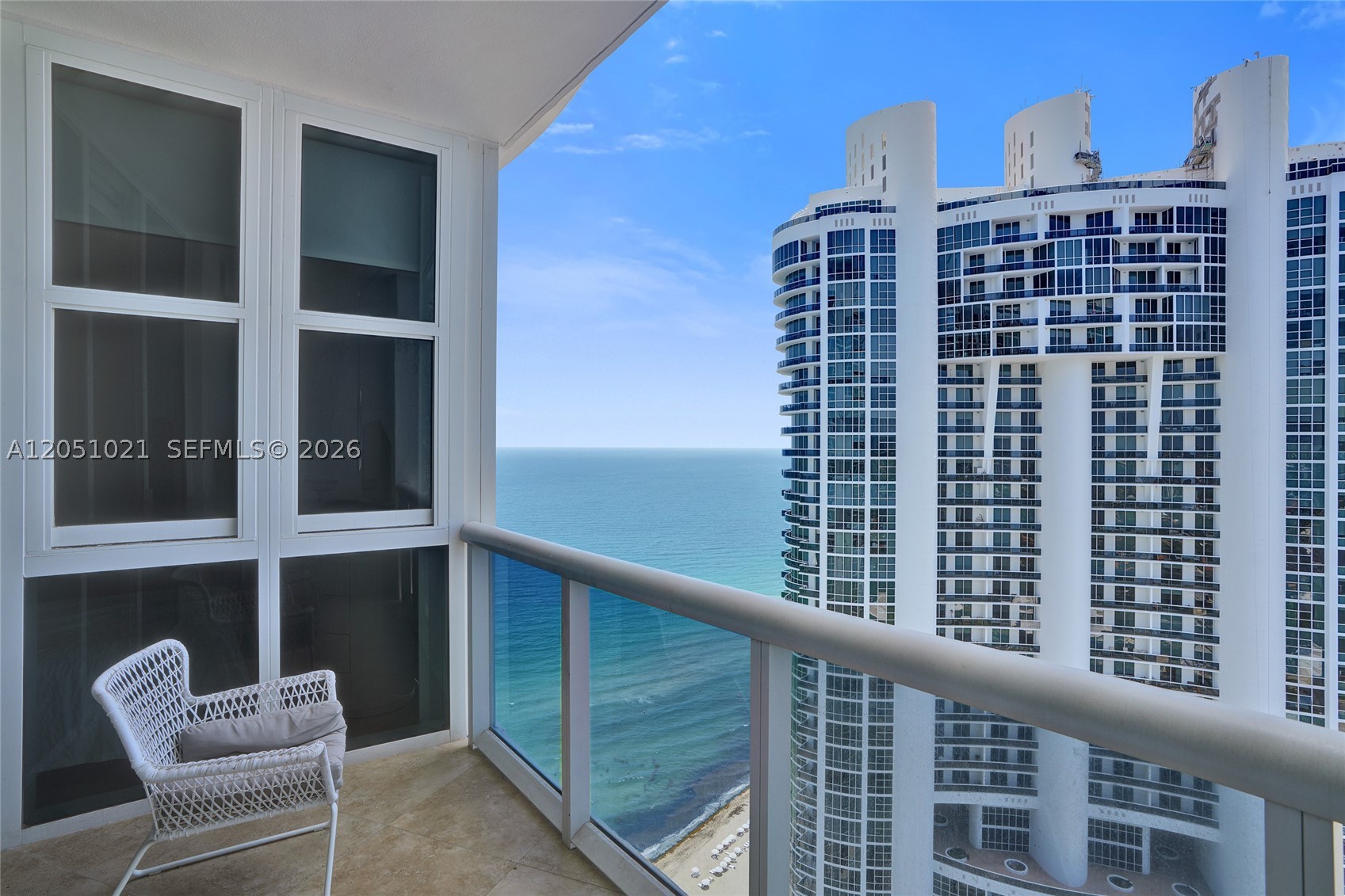 TRUMP ROYALE CONDO - Residential