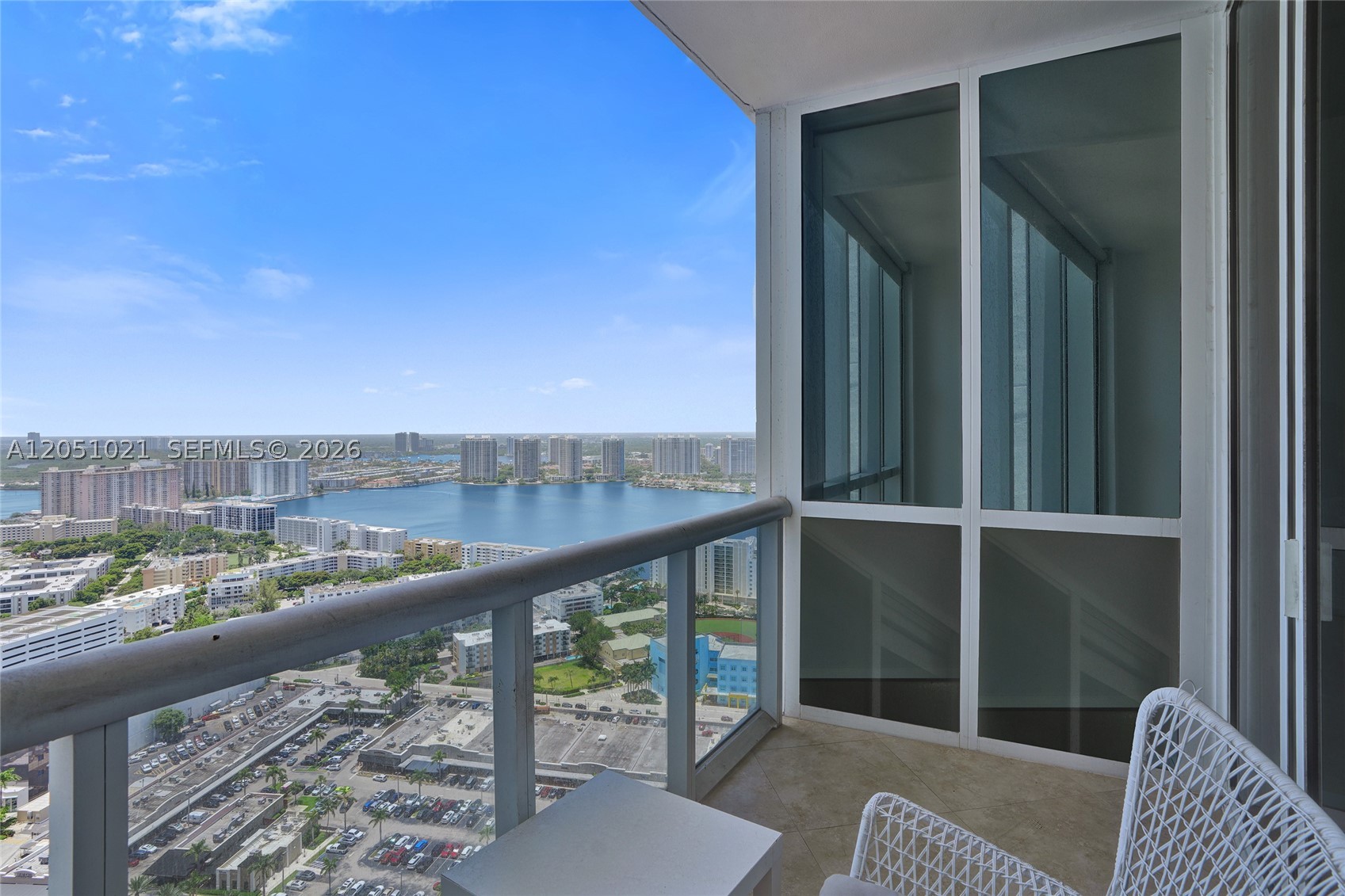 TRUMP ROYALE CONDO - Residential