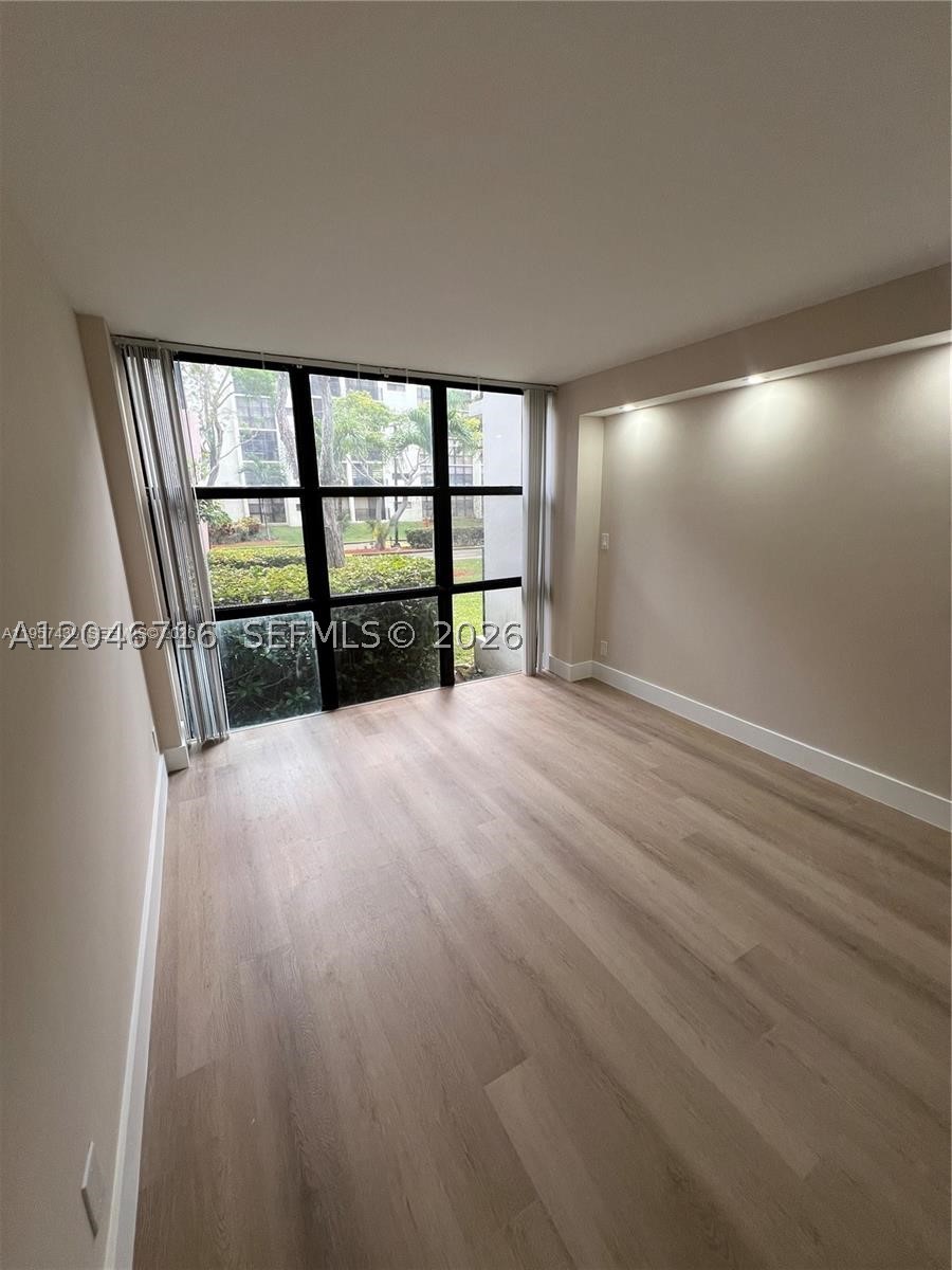 PLAZA OF AMERICAS CONDO P - Residential
