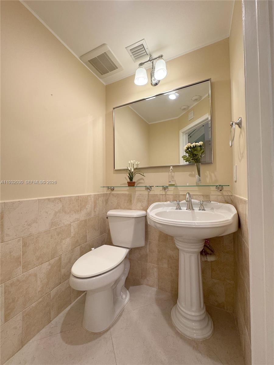 PALM-AIRE OAKS COURSE EST - Residential