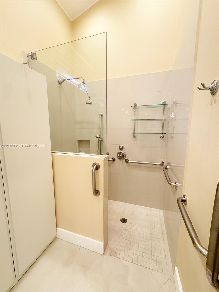 PALM-AIRE OAKS COURSE EST - Residential