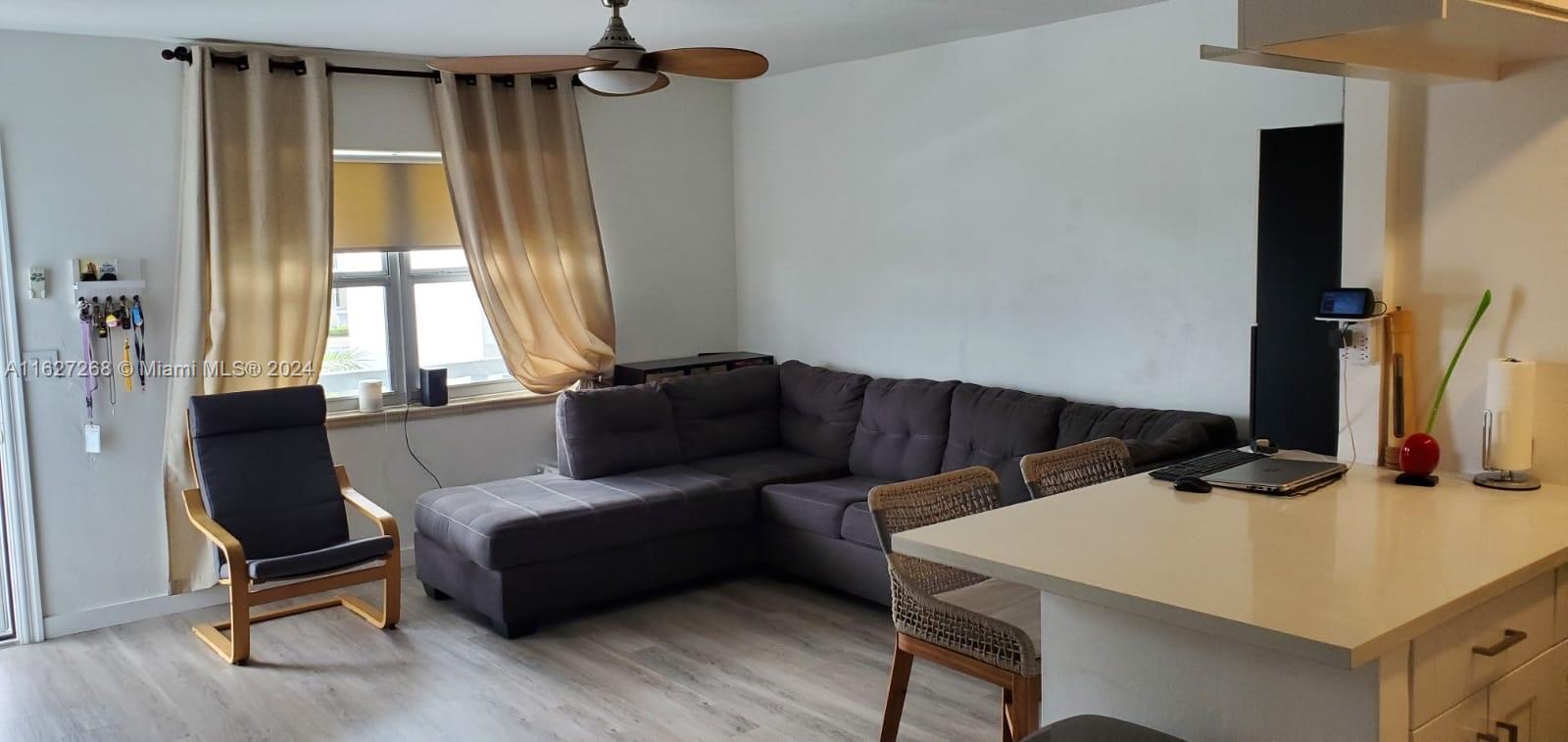 ENVOY NORTH CONDO - Residential Lease