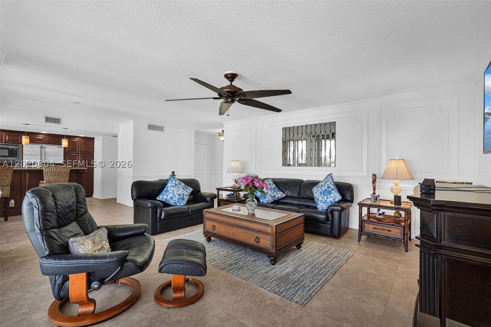 SUNRISE EAST CONDO - Residential