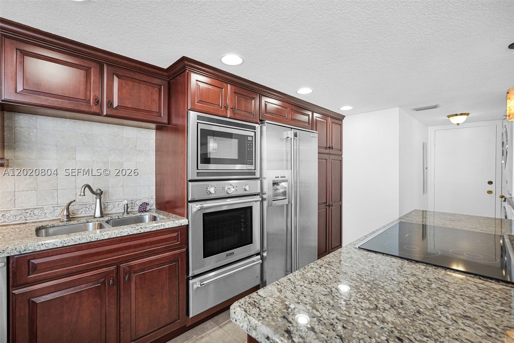 SUNRISE EAST CONDO - Residential