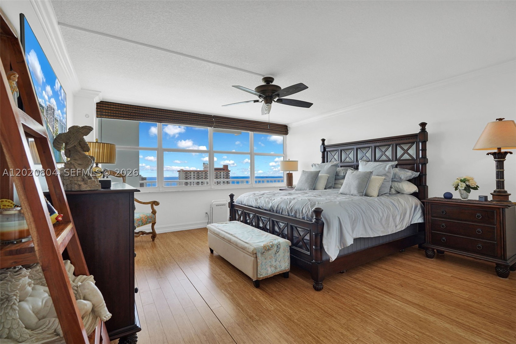 SUNRISE EAST CONDO - Residential
