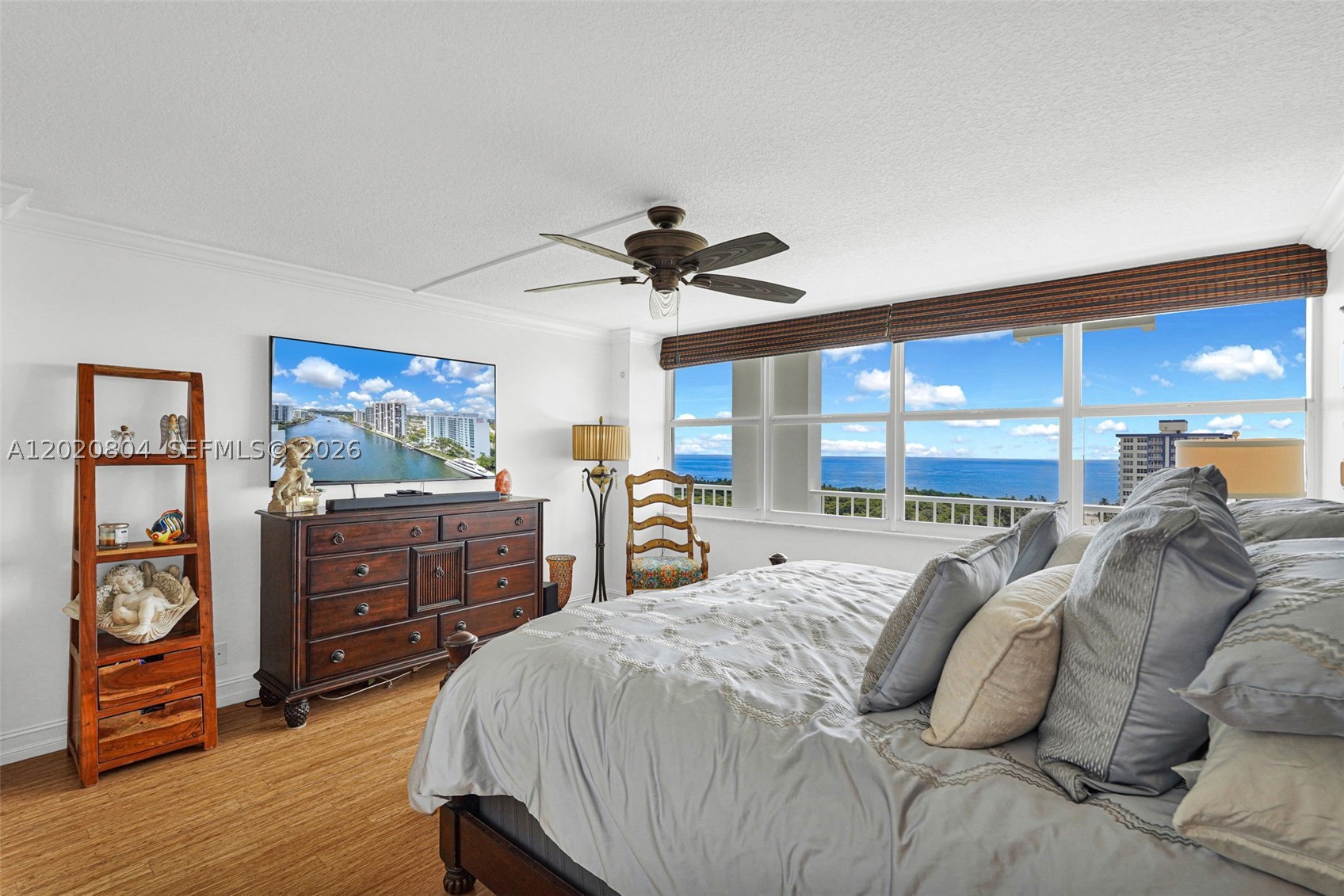 SUNRISE EAST CONDO - Residential