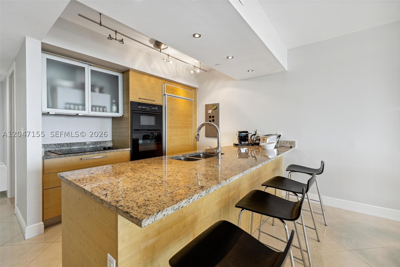 BEACH CLUB TWO CONDO - Residential