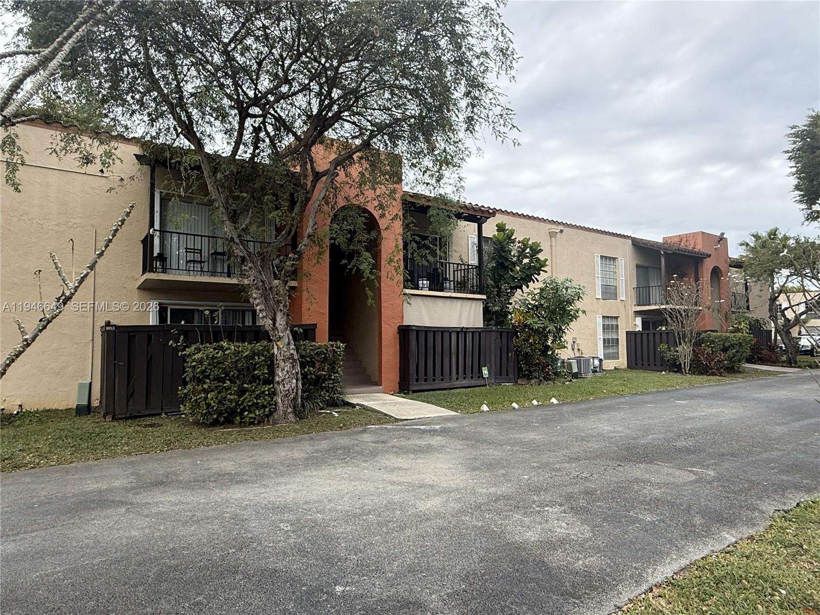 SPANISH TRACE CONDO - Residential