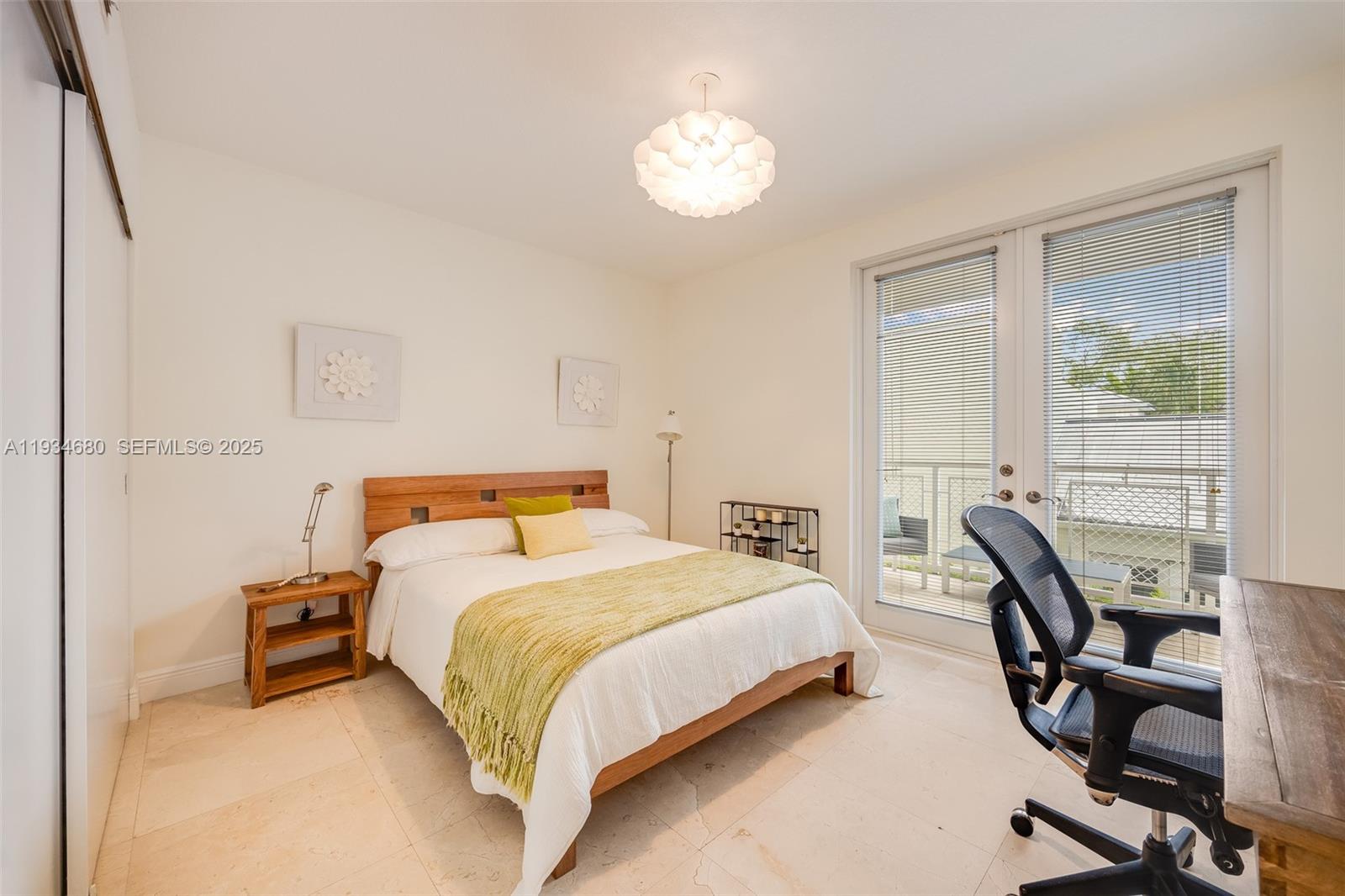 GROVE GARDEN RESIDENCES C - Residential