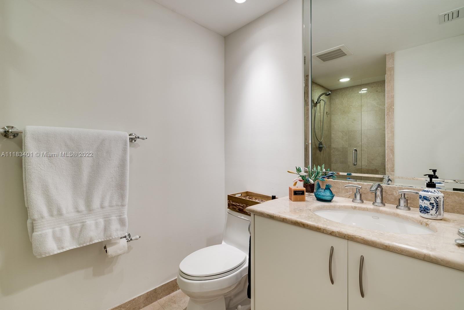 JADE RESIDENCES AT BRICKE - Residential