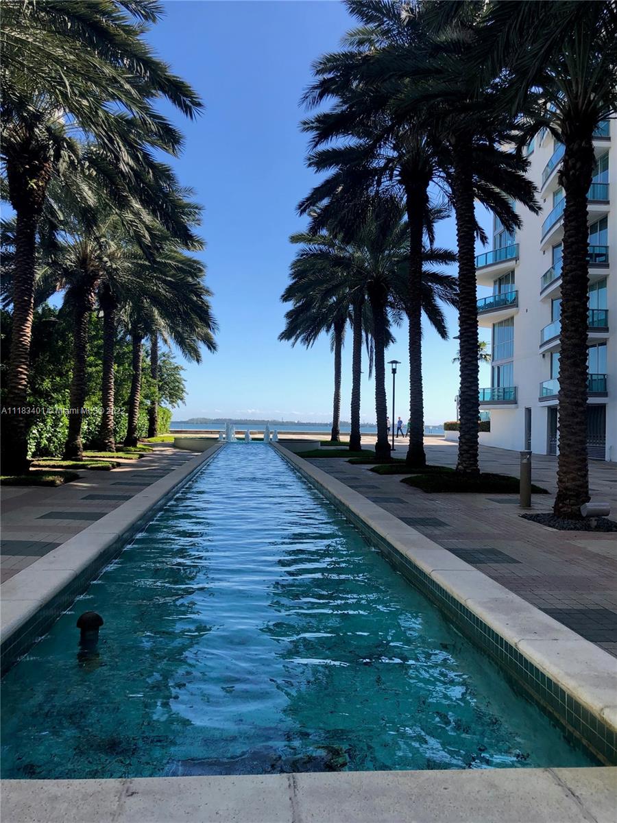 JADE RESIDENCES AT BRICKE - Residential