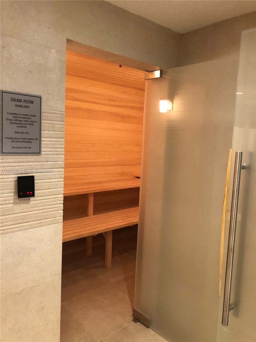 JADE RESIDENCES AT BRICKE - Residential