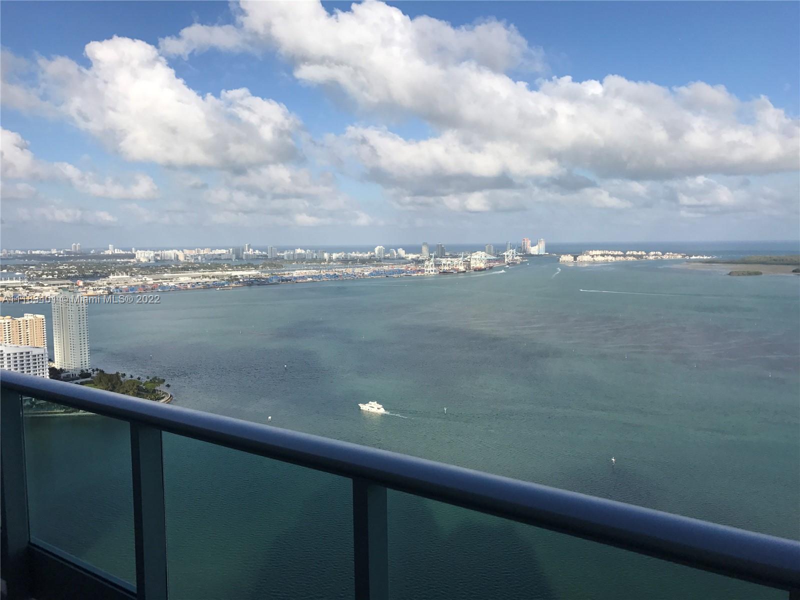 JADE RESIDENCES AT BRICKE - Residential