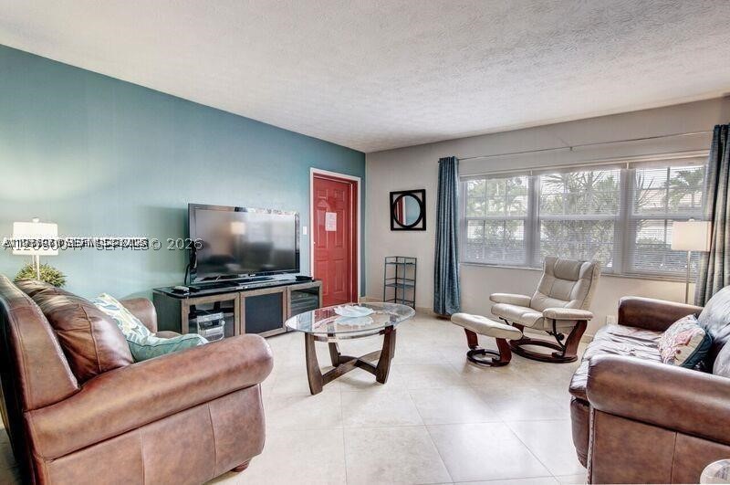 POMPANO PLACE CONDO - Residential Lease