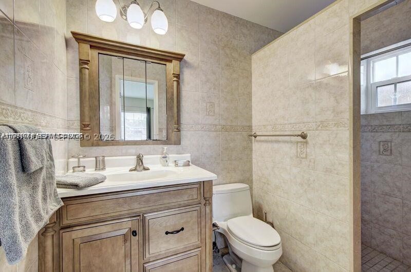 POMPANO PLACE CONDO - Residential Lease