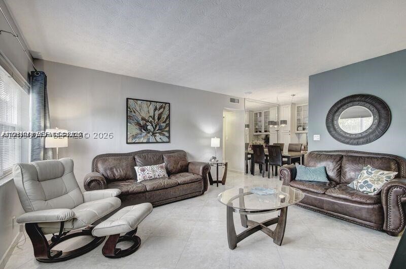 POMPANO PLACE CONDO - Residential Lease