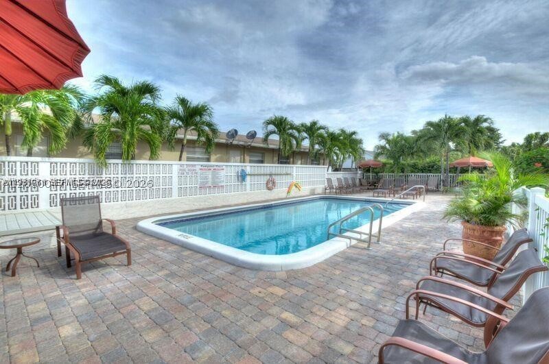 POMPANO PLACE CONDO - Residential Lease