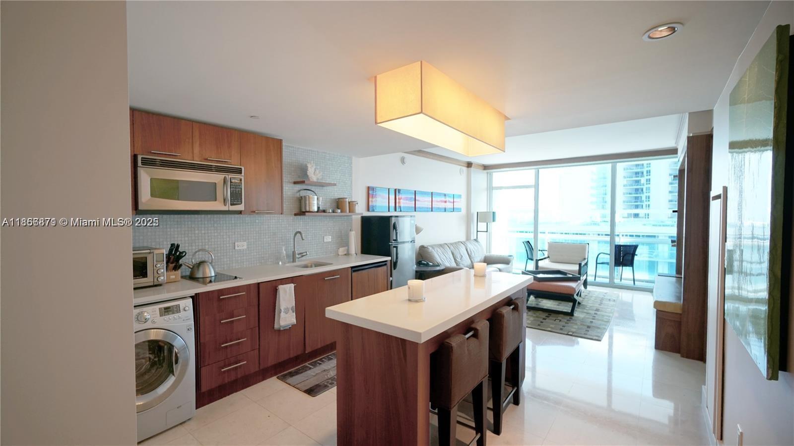 CENTRAL CARILLON BEACH CO - Residential