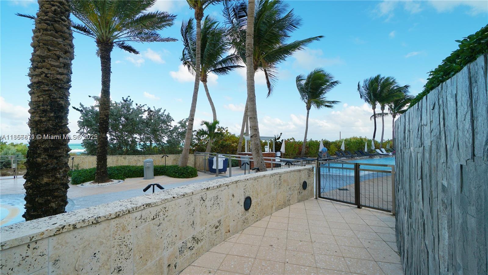 CENTRAL CARILLON BEACH CO - Residential