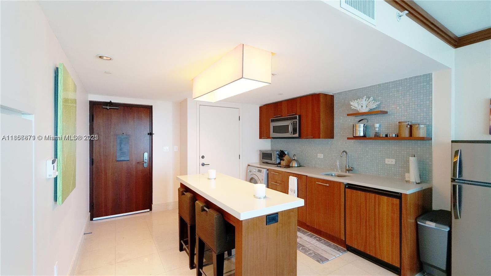 CENTRAL CARILLON BEACH CO - Residential