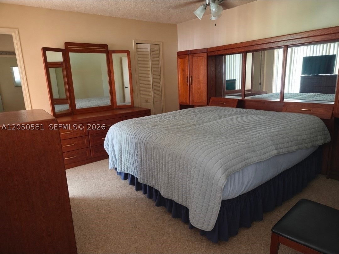 SUNRISE GOLF VILLAGE - Residential