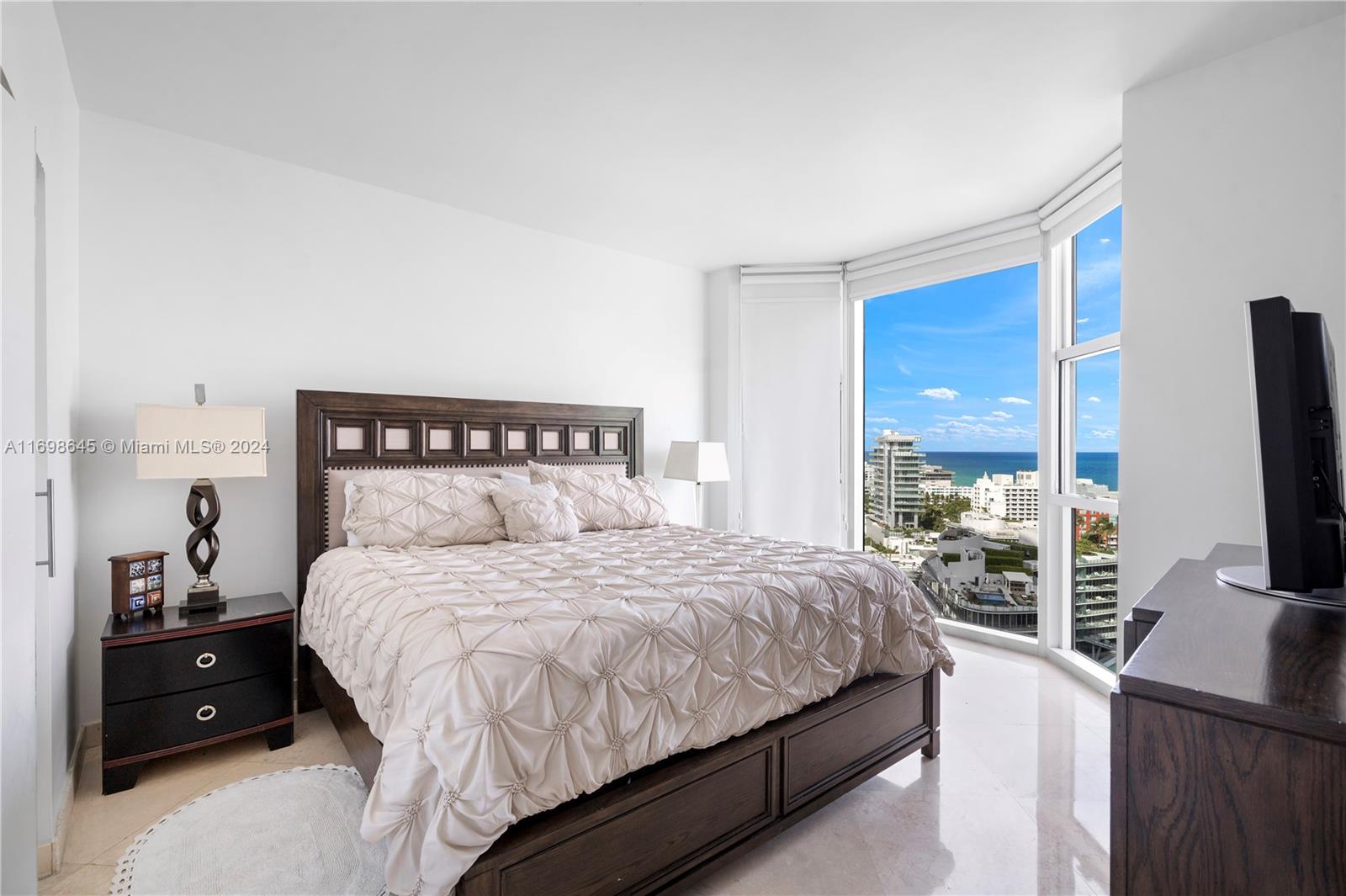 PORTOFINO TOWER CONDO - Residential