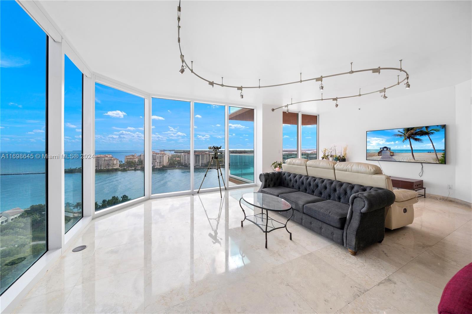 PORTOFINO TOWER CONDO - Residential