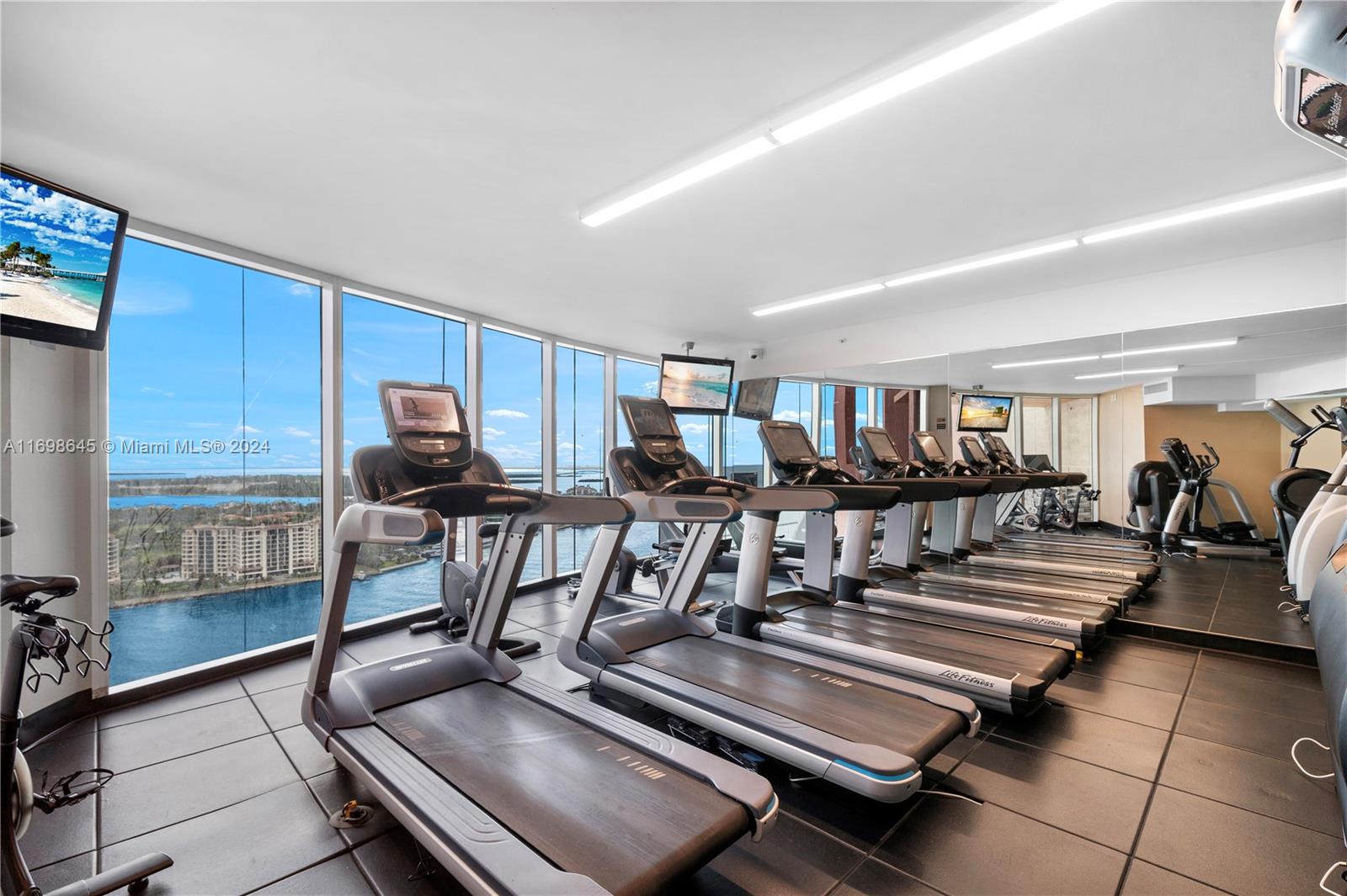 PORTOFINO TOWER CONDO - Residential