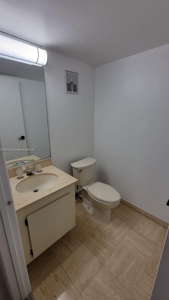 BAY HARBOR ISLAND - Residential Lease