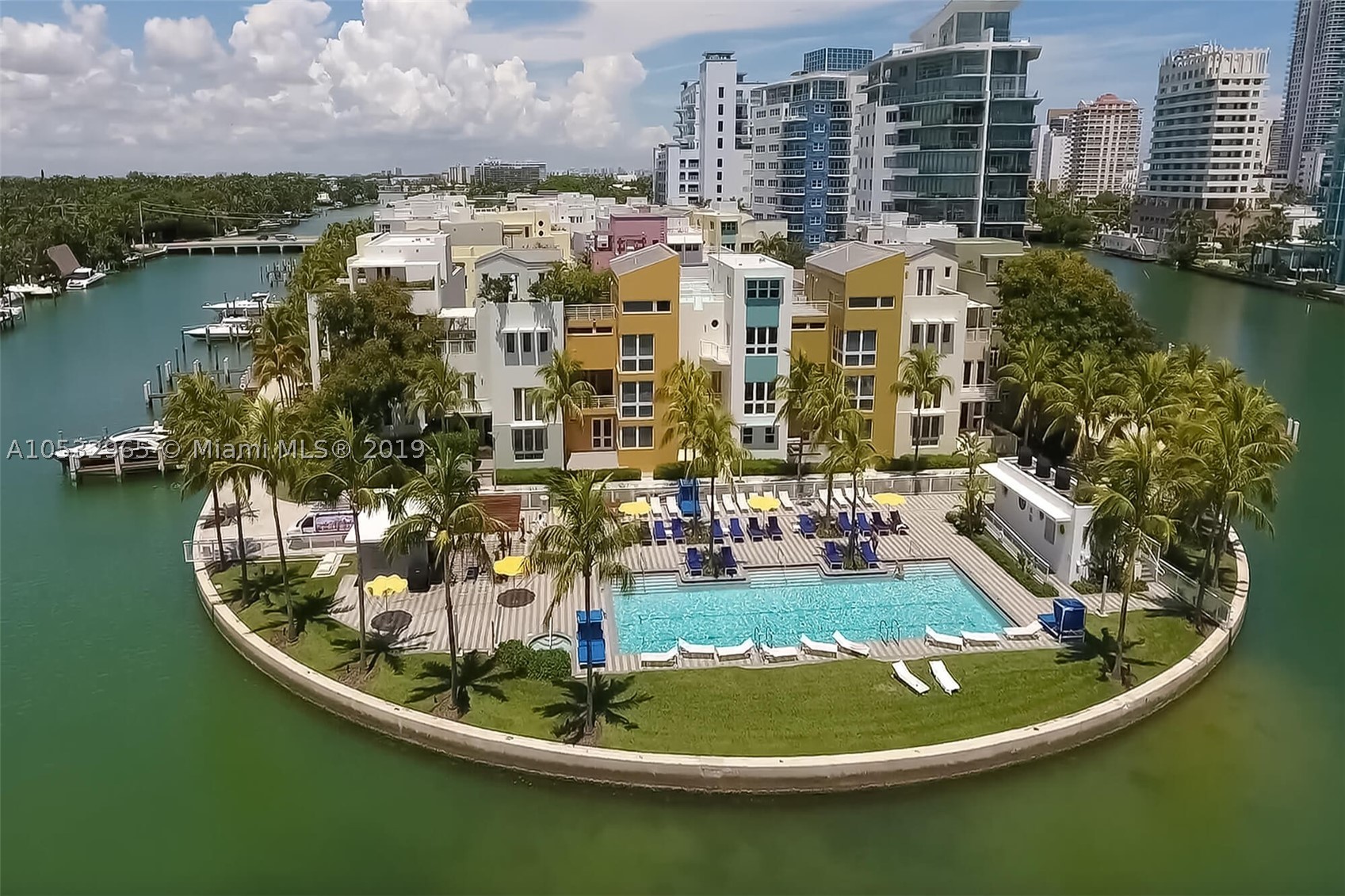AQUA AT ALLISON ISLAND - Residential