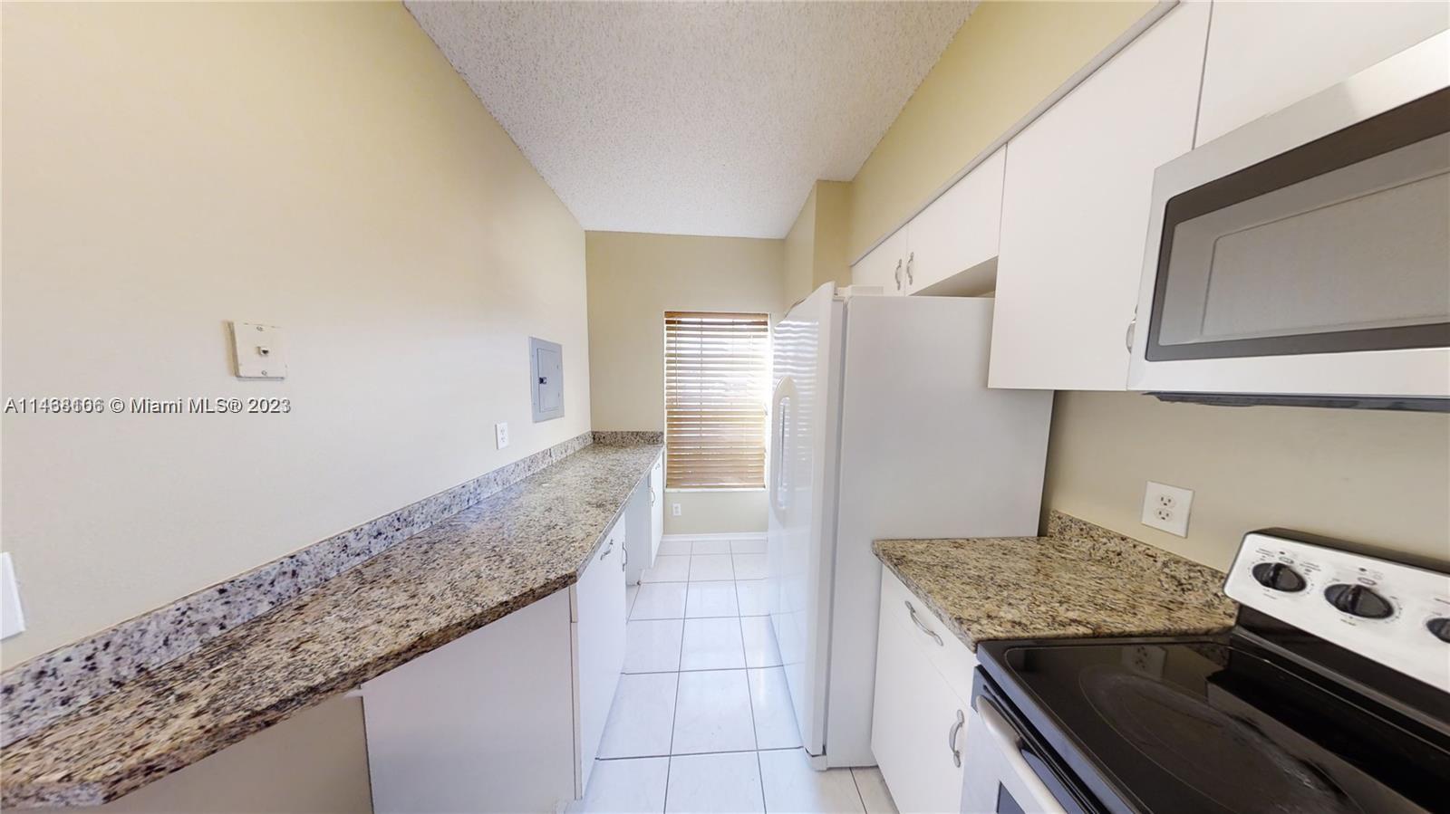 BONAVENTURE - Residential Lease