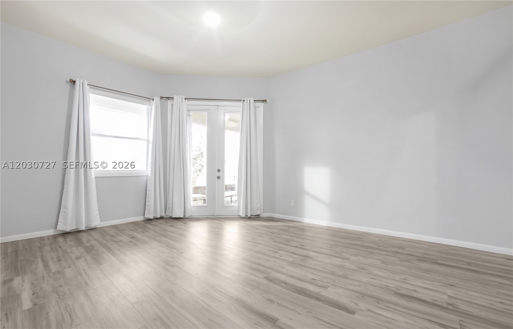ISLES AT WESTON - Residential