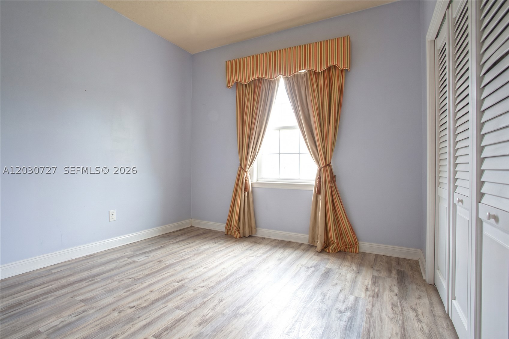 ISLES AT WESTON - Residential