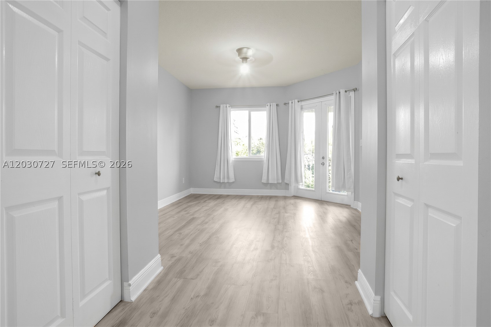 ISLES AT WESTON - Residential