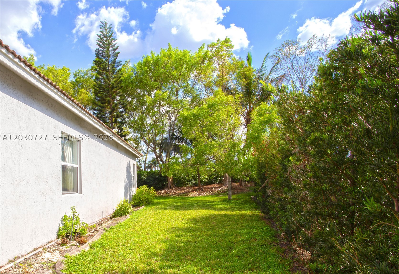 ISLES AT WESTON - Residential