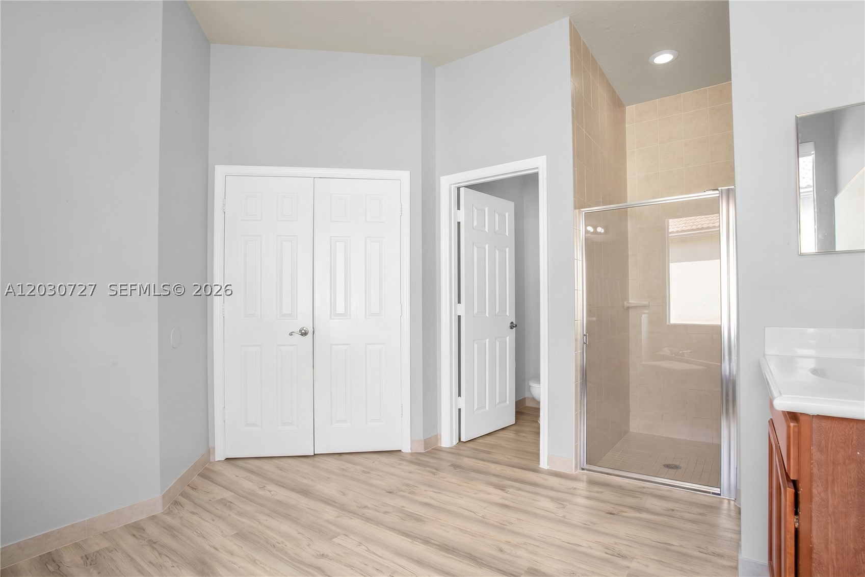 ISLES AT WESTON - Residential