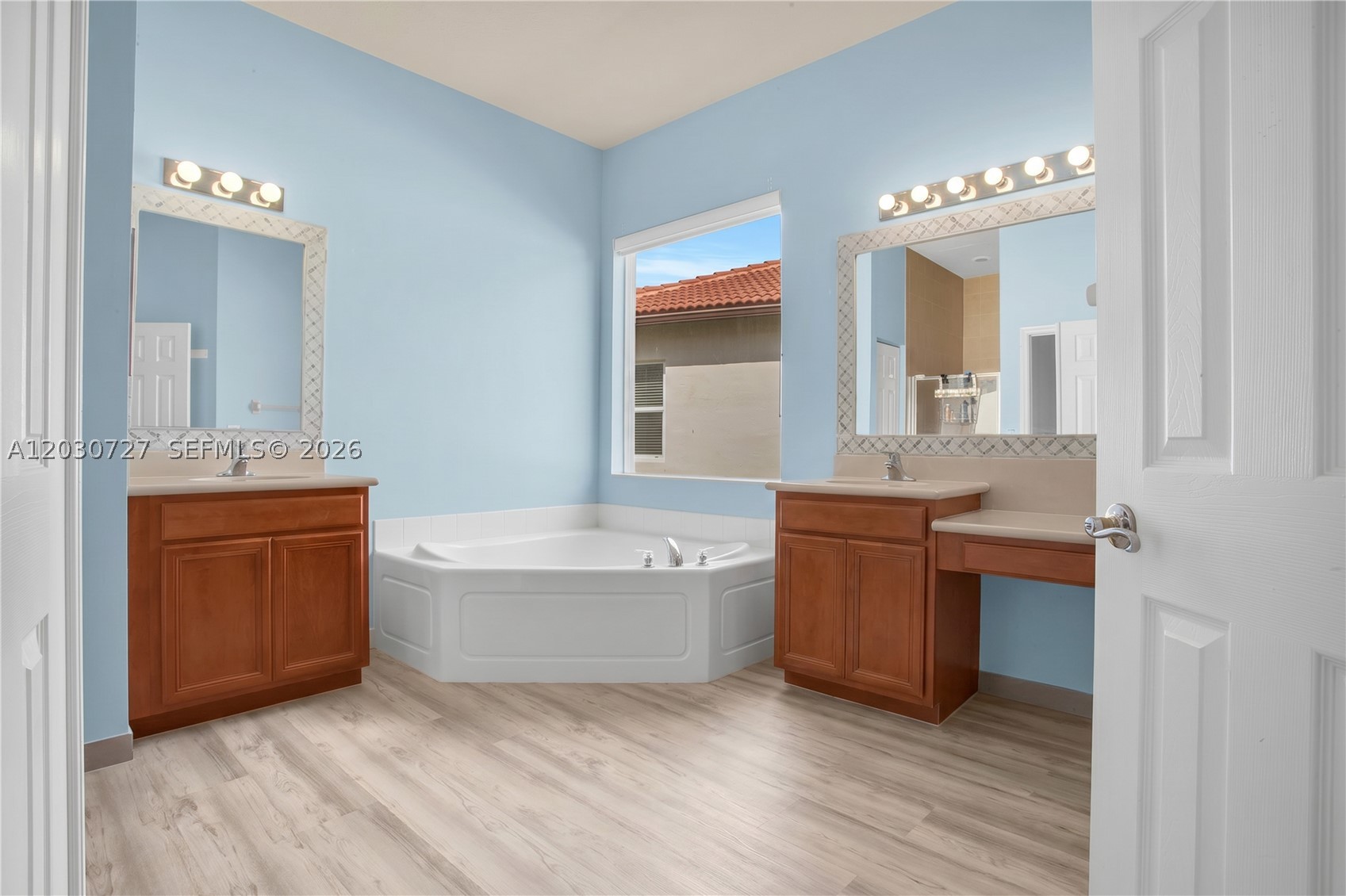 ISLES AT WESTON - Residential