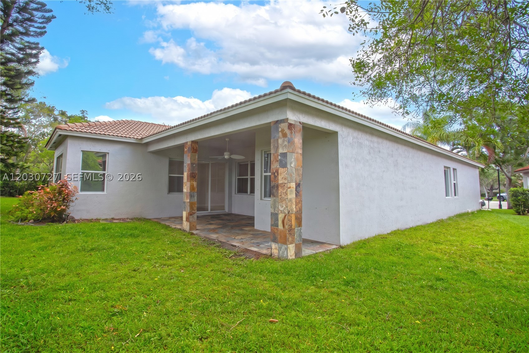 ISLES AT WESTON - Residential