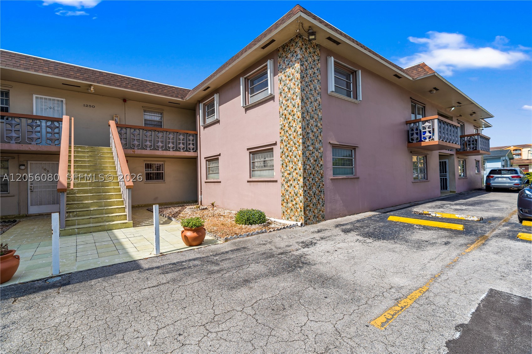 VARADERO CONDO - Residential
