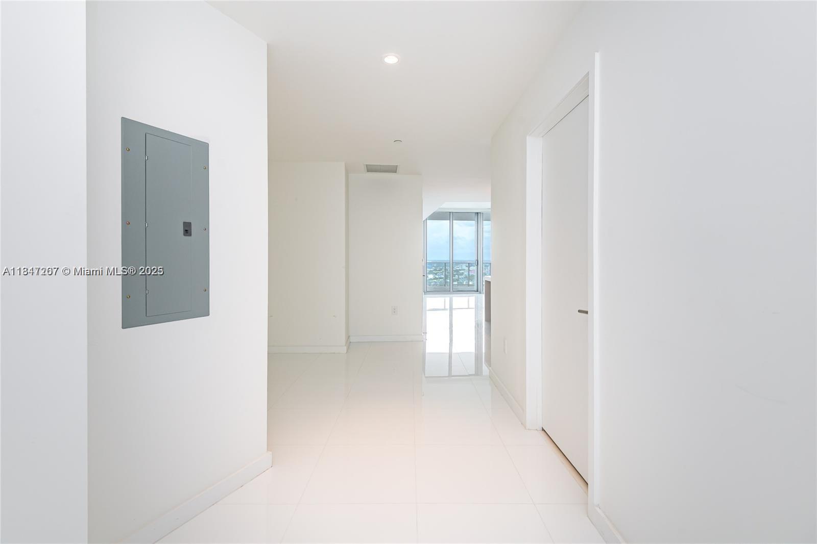 PARAMOUNT MIAMI WORLDCENT - Residential