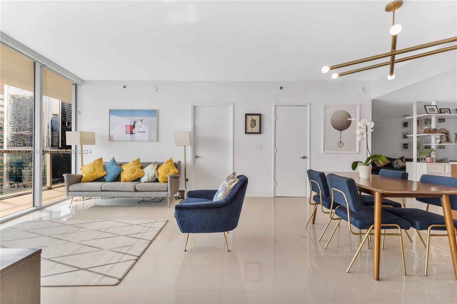 ICON BRICKELL NO TWO - Residential