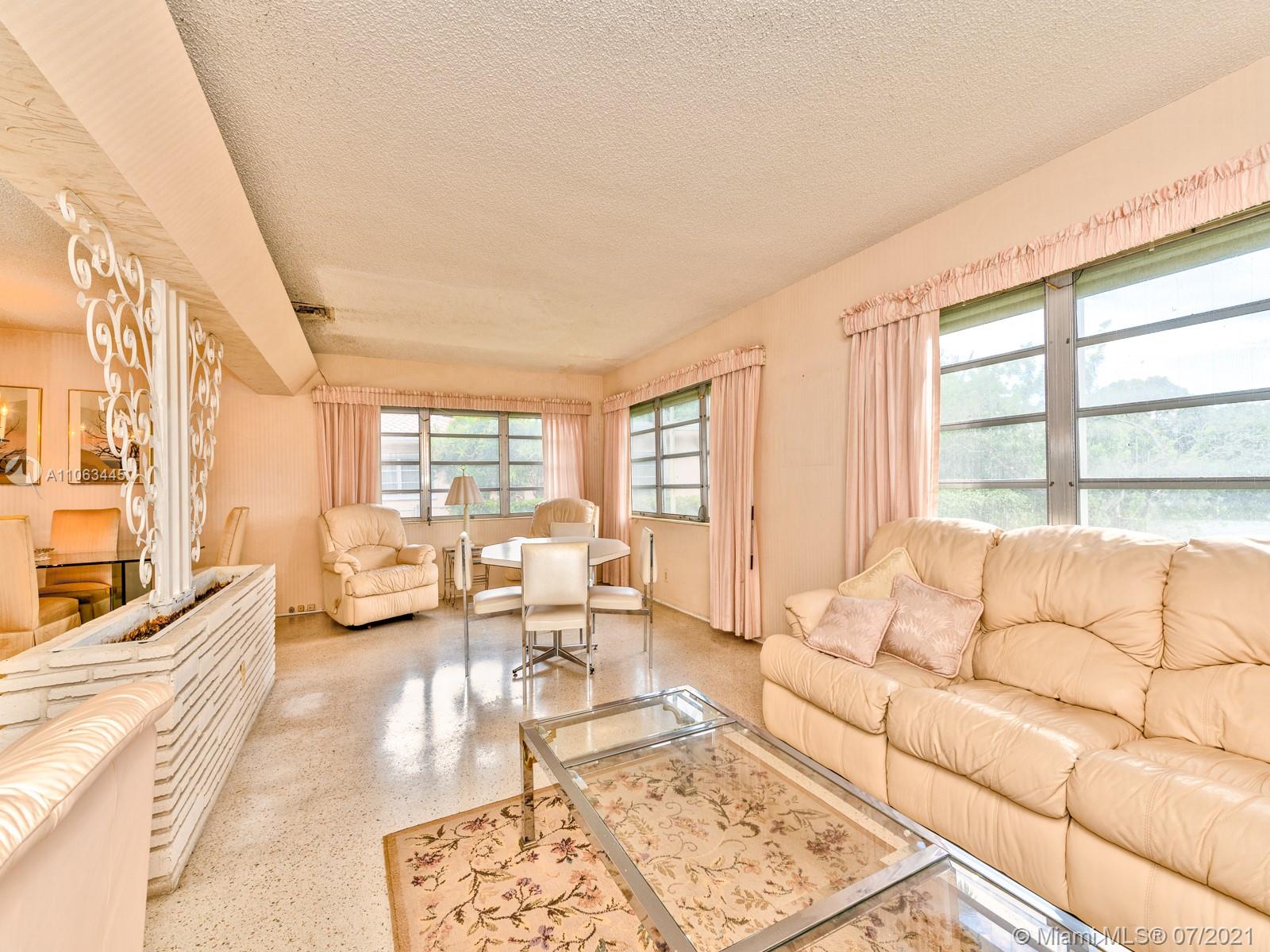 ORANGEBROOK GOLF ESTATES - Residential