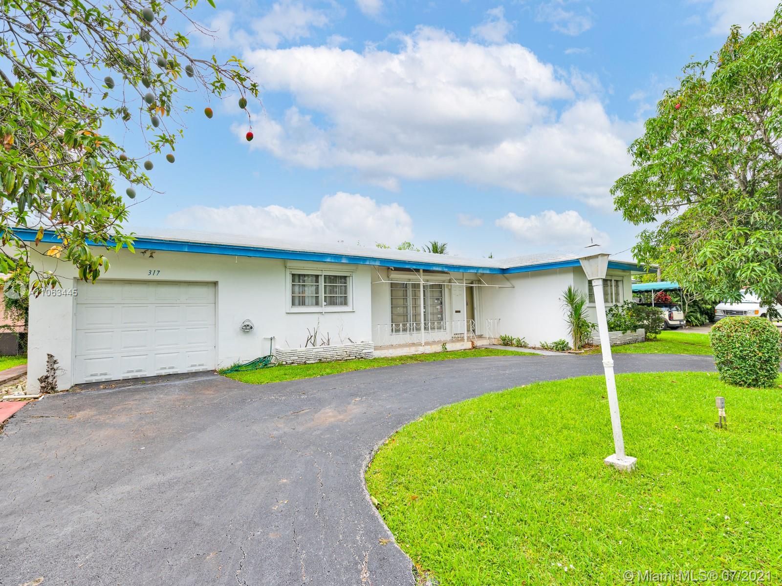 ORANGEBROOK GOLF ESTATES - Residential