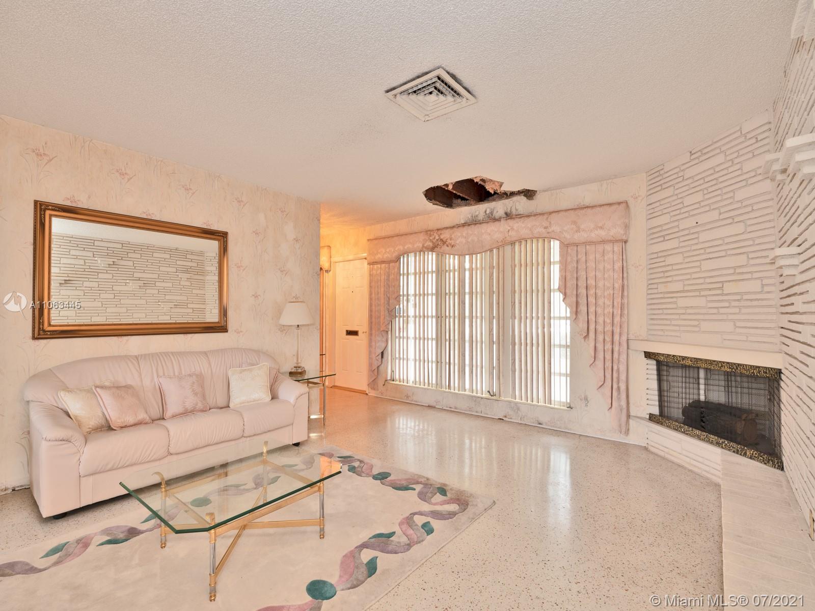 ORANGEBROOK GOLF ESTATES - Residential