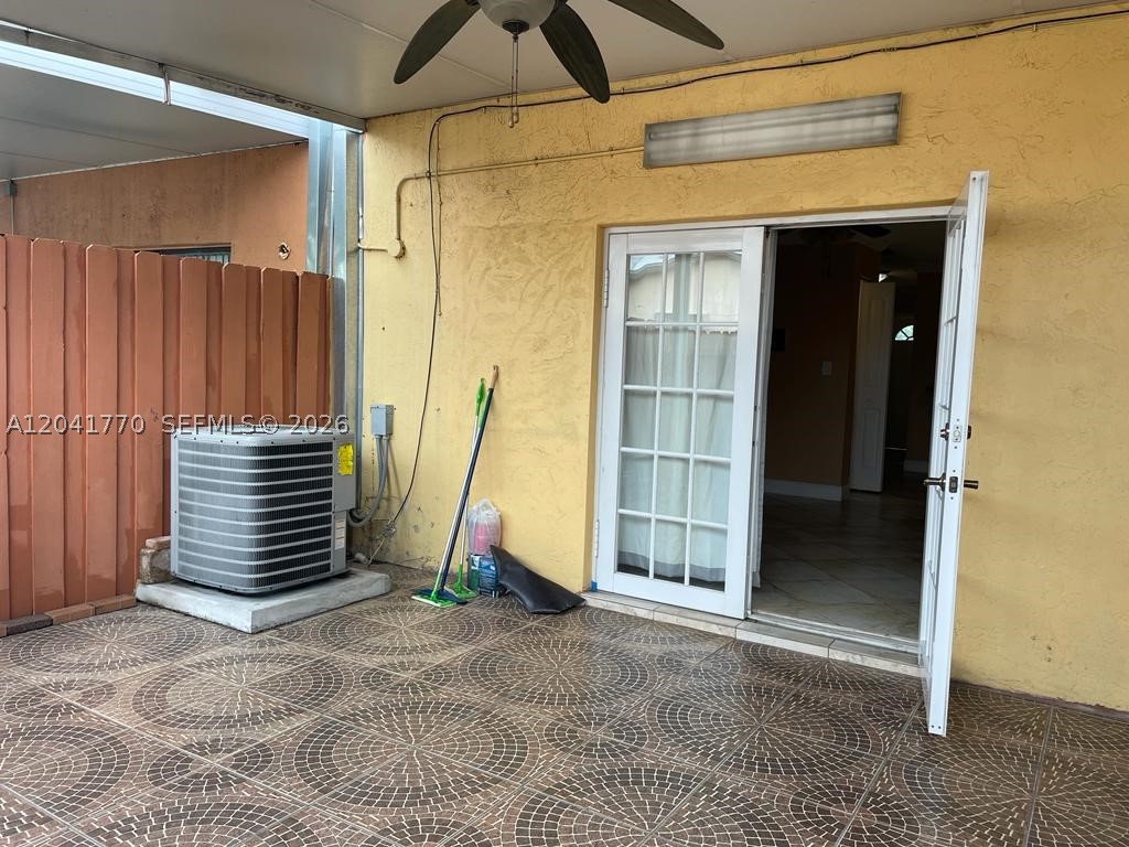 VILLAS DE CANCUN CONDO - Residential