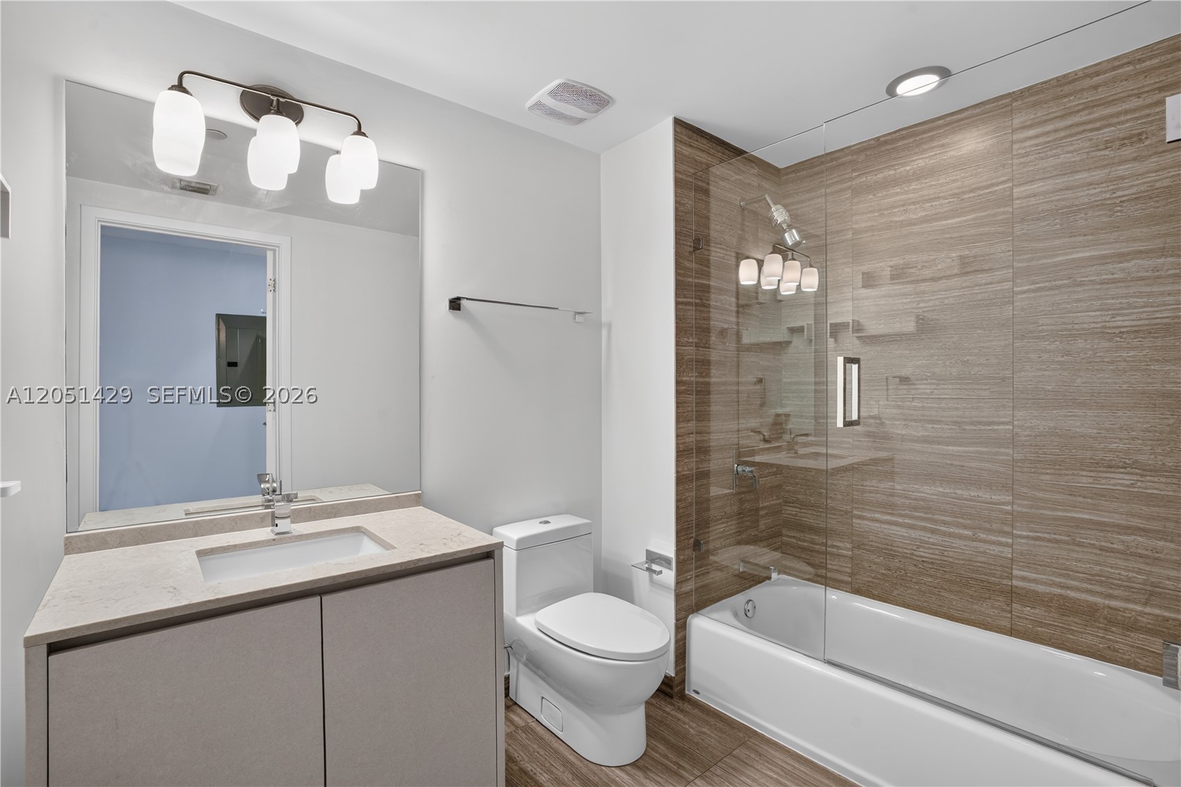 1010 BRICKELL CONDO - Residential Lease