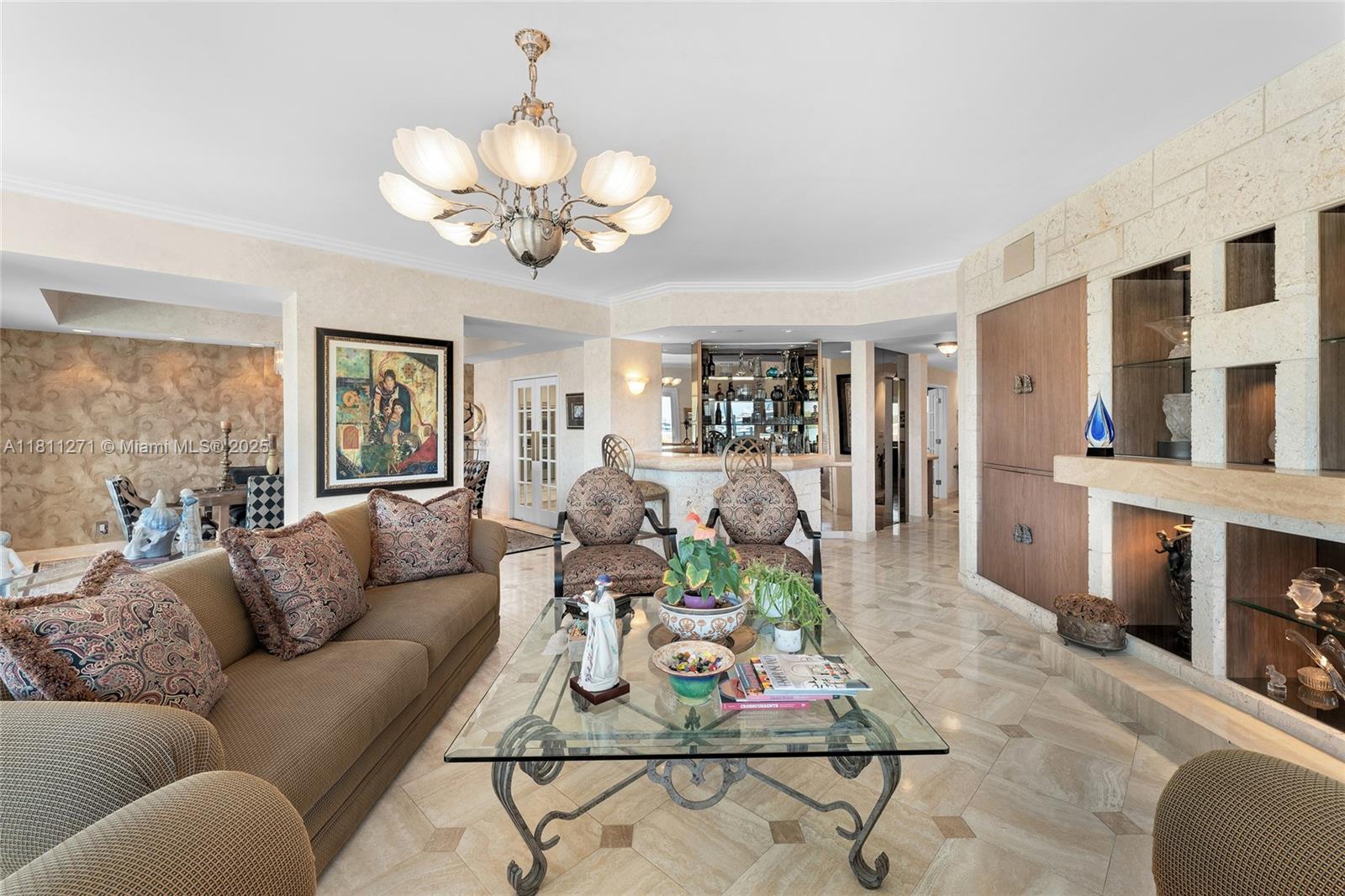 FISHER ISLAND - Residential